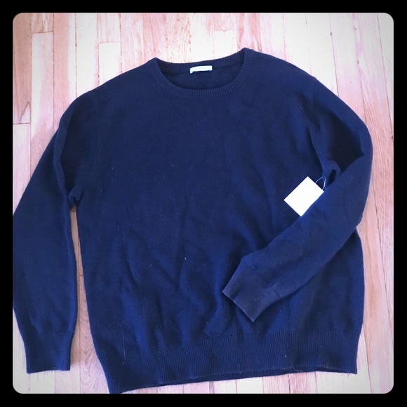 Vince Sweaters - Vince over sized Sweater brand new with tags